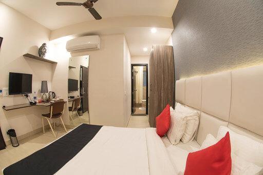 Mavens Inn Гургаон Екстериор снимка