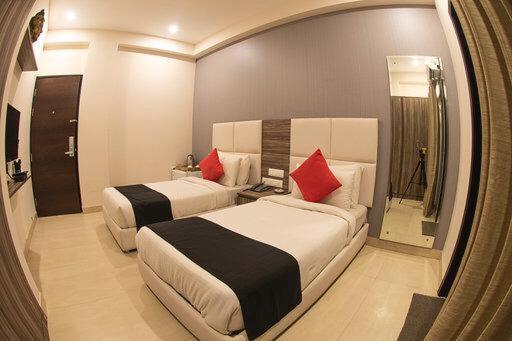 Mavens Inn Гургаон Екстериор снимка