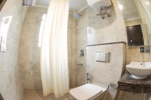 Mavens Inn Гургаон Екстериор снимка