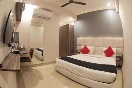 Mavens Inn Гургаон Екстериор снимка